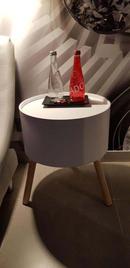 O Zen Suite Sanary-sur-Mer Zewnętrze zdjęcie
