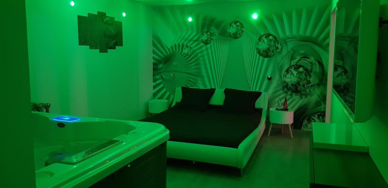 O Zen Suite Sanary-sur-Mer Zewnętrze zdjęcie